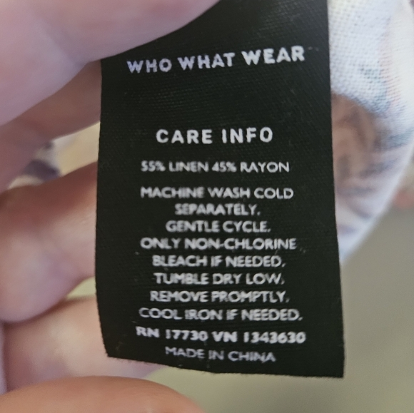 Who What Wear Women's Size S Linen Blend Floral Flutter Sleeve Top - Picture 4 of 4